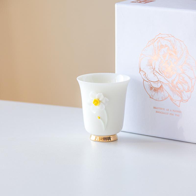 白瓷手工捏花小茶杯单只闻香杯女个人杯主人杯品茗杯功夫茶杯单个
