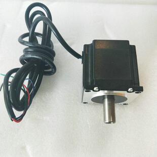 57两相混合式 机空心轴双出轴电机马达力矩1.26n.m步进身长56mm