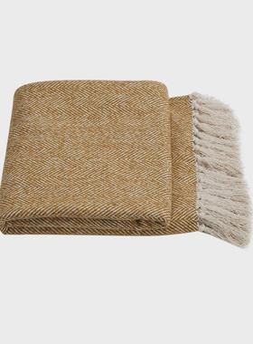 1vpr样板间黄色蓝色呢绒流苏搭毯床尾巾酒店民宿床尾毯软装配