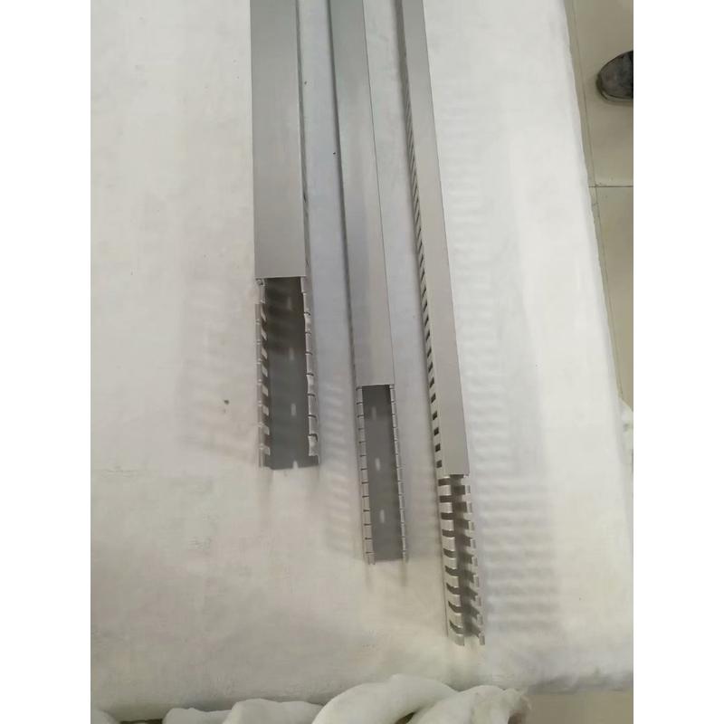 武汉工业灰色塑料行线槽配电柜方形阻燃走线槽pxc3明装pvc配线槽