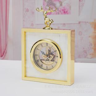 金属时钟鹿头摆台，样板房时钟摆台，轻奢时钟摆台