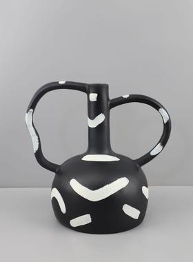 样板间创意波点插花花器树脂工艺品摆件欧式玄关客厅家居软装饰品