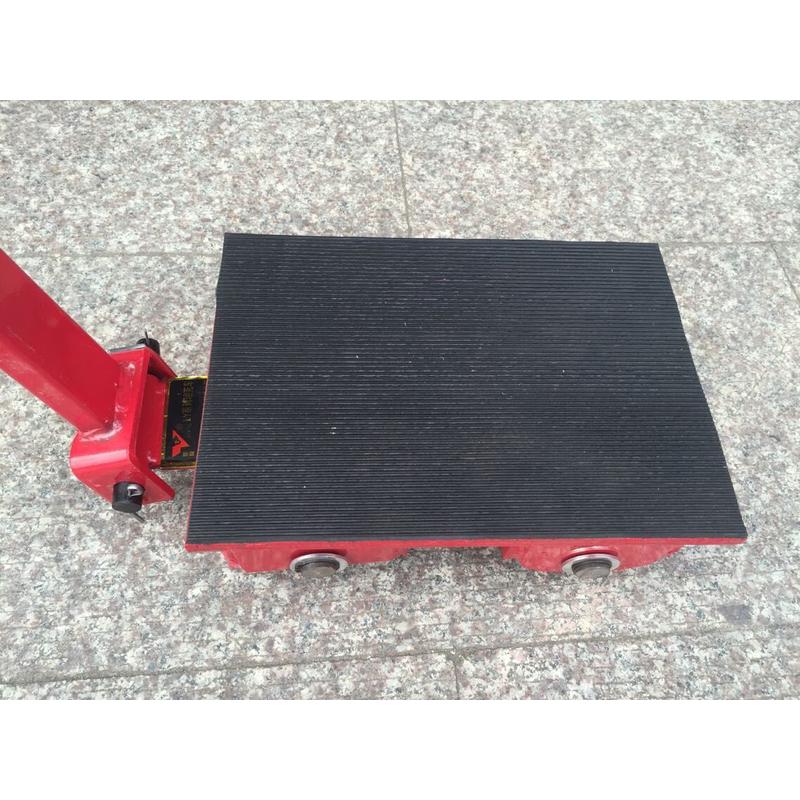 热销搬运坦克车/转向搬运车/转向小搬运工具转向6吨*6吨6吨