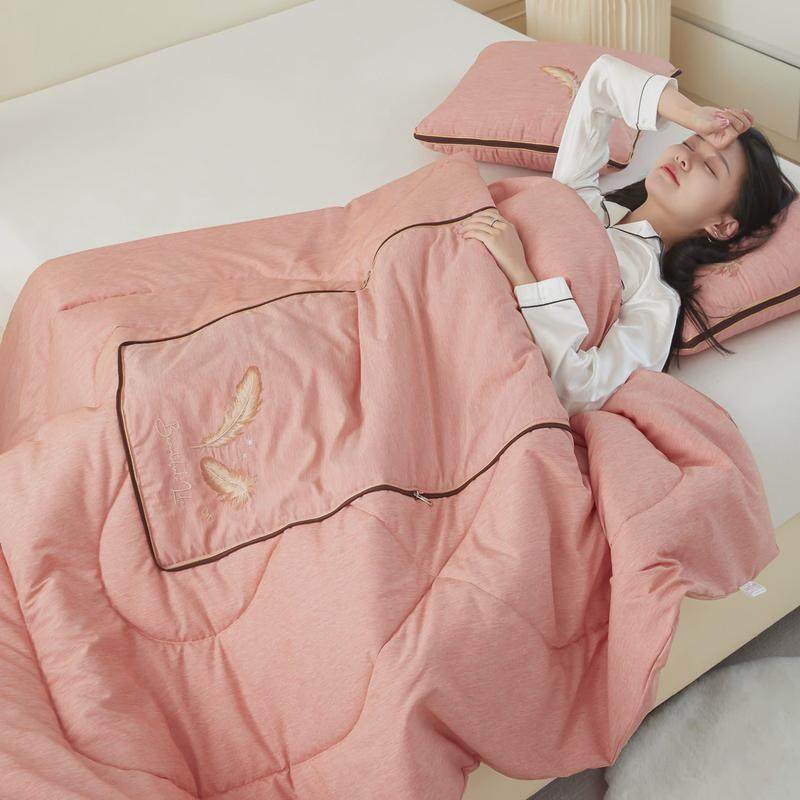 新款简约羽毛抱枕被子可折叠办公室午睡毯靠枕两用子车载车用靠垫,居家布艺,靠垫/抱枕,淘宝优惠券,粉丝福利购,淘宝优惠卷