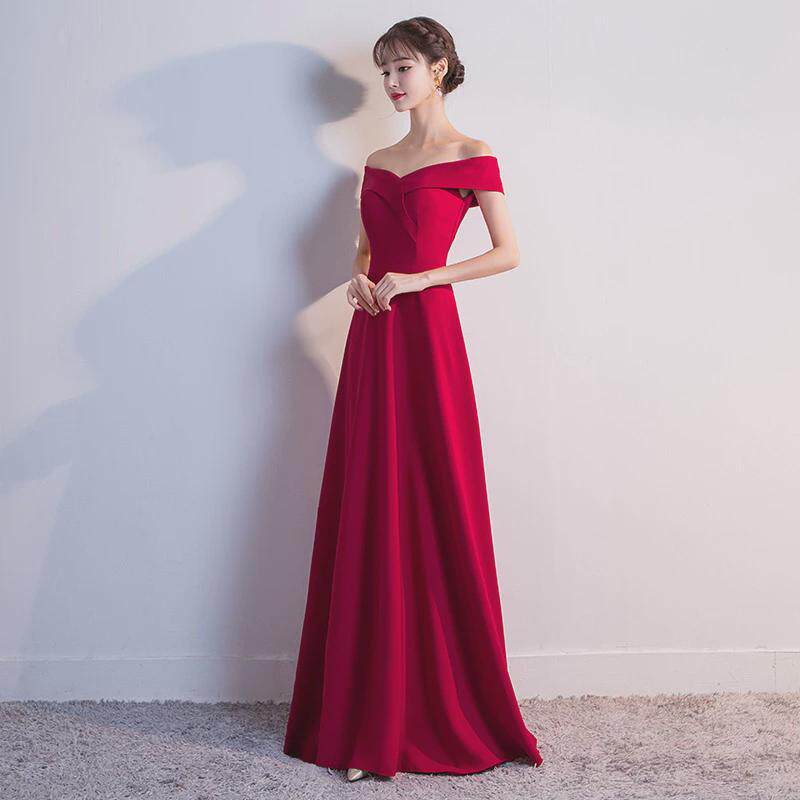 一半盛装简单大方晚礼服女高级感主持仙女一字肩连衣裙长裙敬酒服