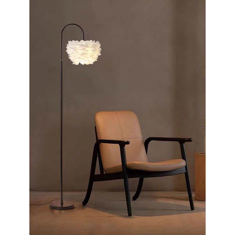 网红ins羽毛落地灯简约现代立式落地卧室床头灯客厅沙发装饰氛围