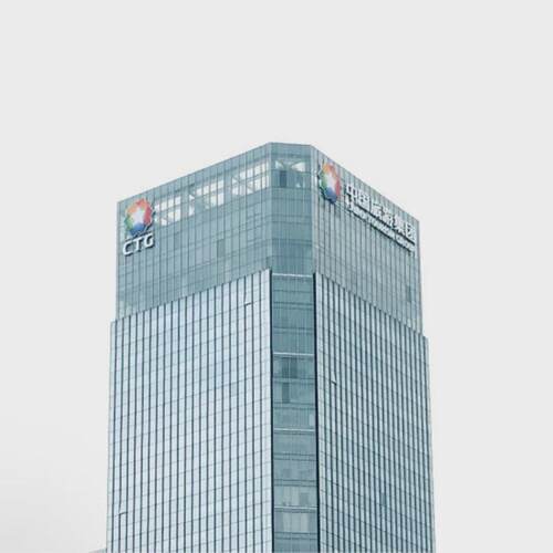 楼顶发光字办公楼体字铁塔发光字工程方案深化玻璃幕墙字冲孔字