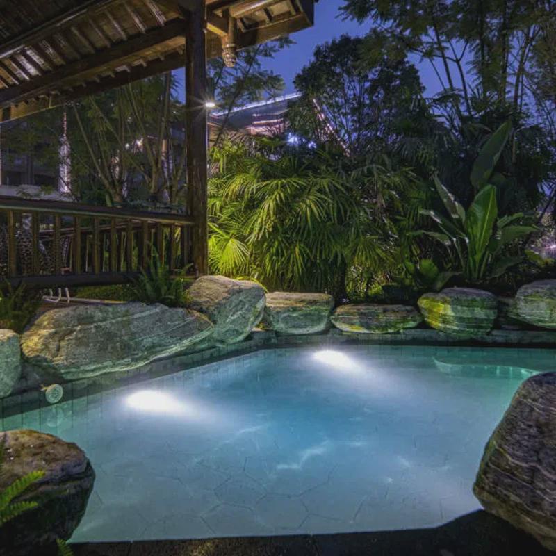 泳池灯挂壁式水下灯led户外防水七彩游泳池灯12v不锈钢水底灯