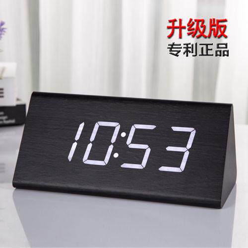 简约电子时钟创意台钟家用闹钟复古新品夜光静音客厅座钟床头钟表