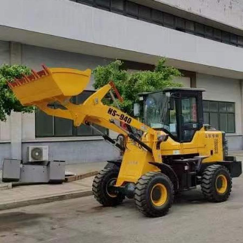 热销全新养殖场小型铲车柴油装载机四驱铲车工程建筑多功能装载机