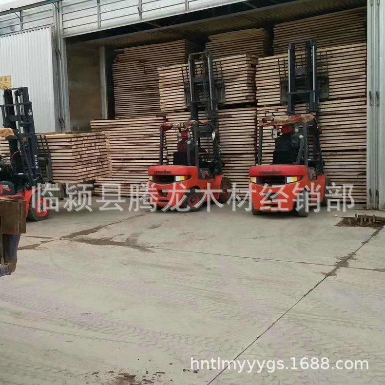 白杨木经销售卖板材河南白杨木烘干板材杨木家具拼板规格家具材料