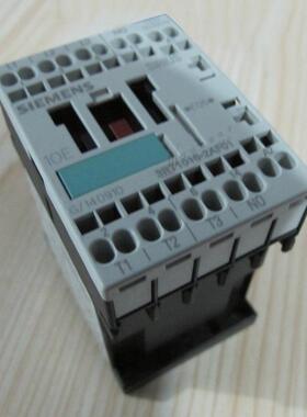 接触器3RT1015-2AF01二常开二常闭