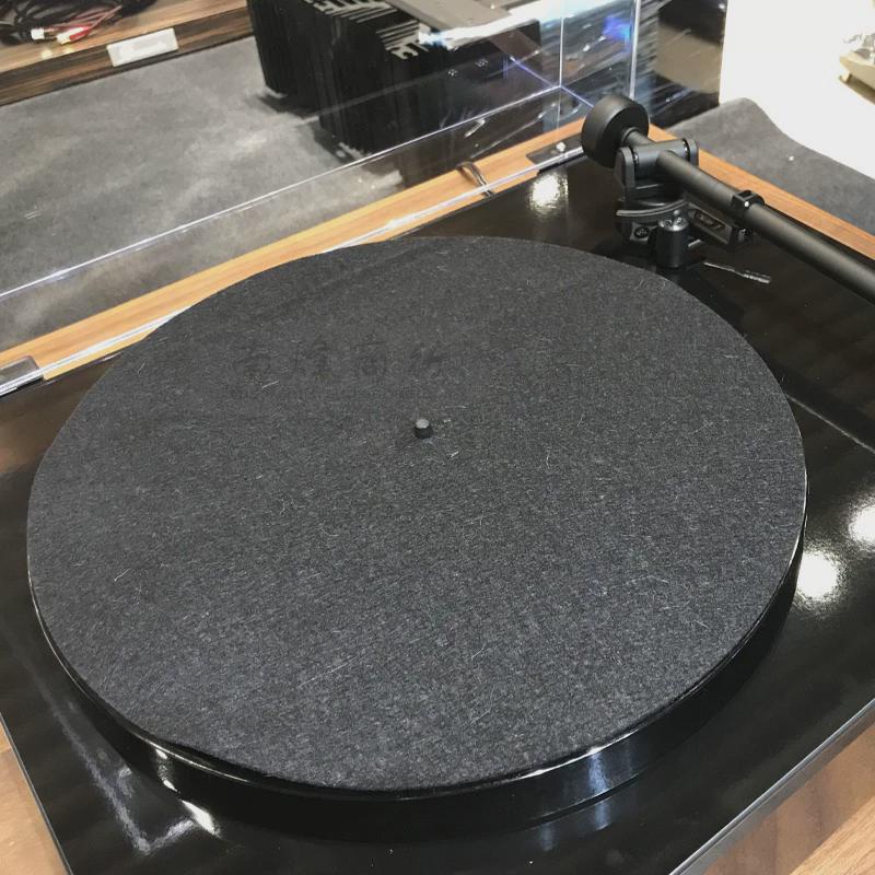 英国Rega/君子 P1 Planar1黑胶唱机RP1升级版唱盘机原装进口保修