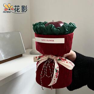 针织小香风圆形花束材料玫瑰平安果鲜花包装 春节新款 资材花艺花店