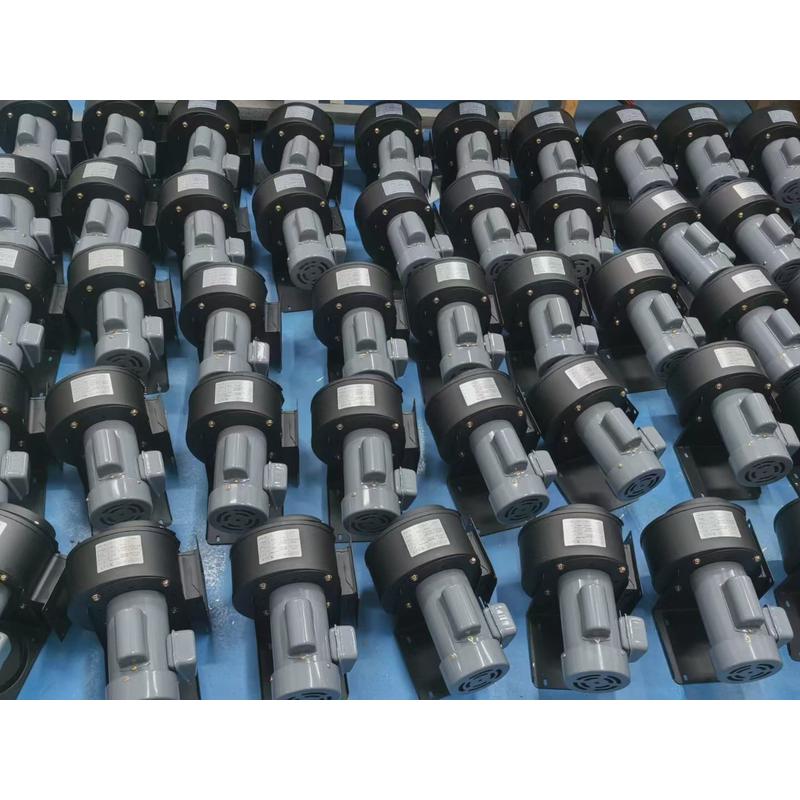 离心式隔热120口径全新200w工业抽风机，卧式离心风机