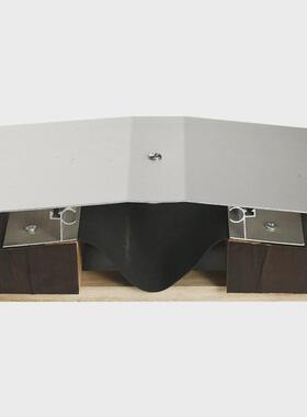 屋面变形缝srm金属建筑吊顶屋面盖板型铝合金伸缩缝srm变形缝