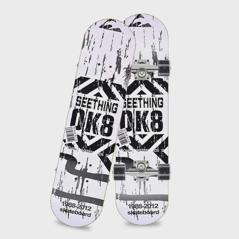 儿童初学者双翘滑板四轮3108闪光轮青少年男女公路刷街大pu闪光轮