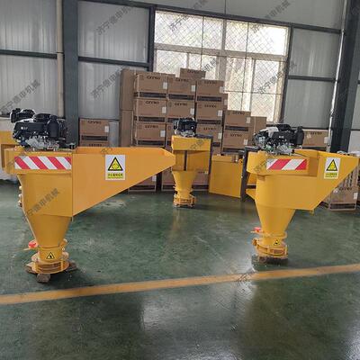 汽油路面公路除冰融雪剂撒布机地面养护喷洒机车载式除雪设备