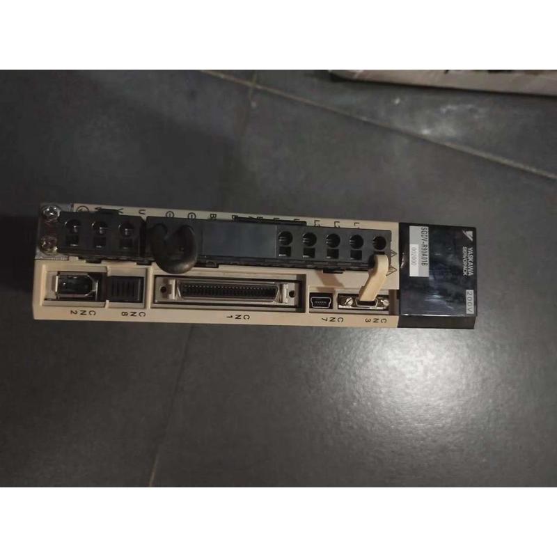 议价SGDV-R90A01B002000，昆山快速安川伺服驱动维修议价