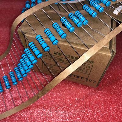 金属膜电阻3w3环33r33欧姆33e1%四色瓦插件电阻500只