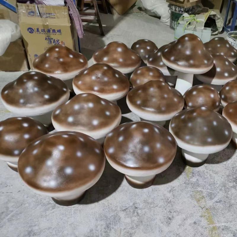 仿真发光蘑菇公园户外防水景观树脂灯玻璃钢别墅花园装饰灯广场灯