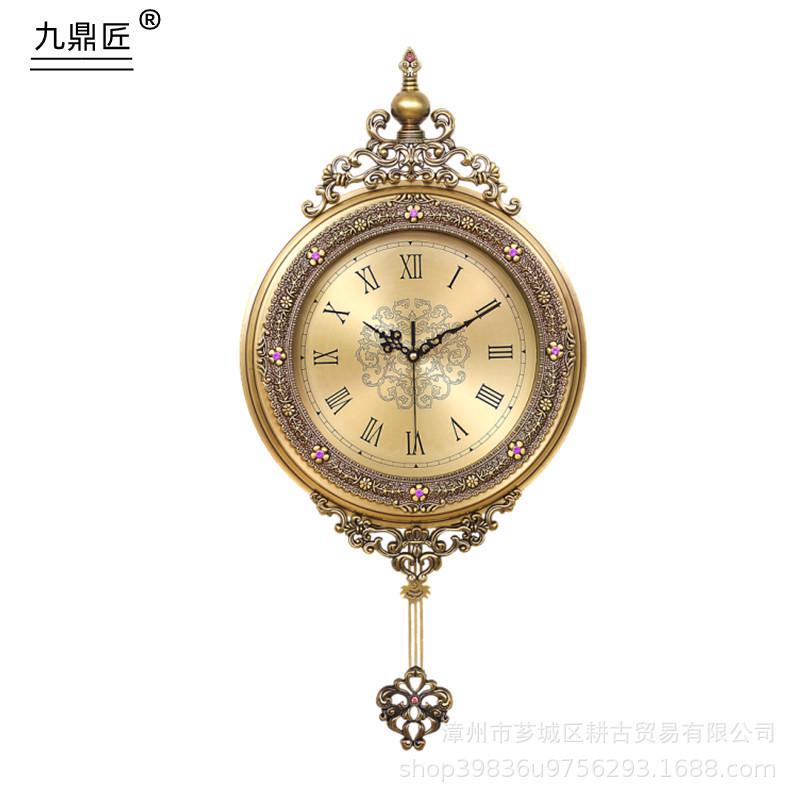欧式复古金属挂钟别墅古堡钟表轻奢典雅静音摇摆钟石英钟