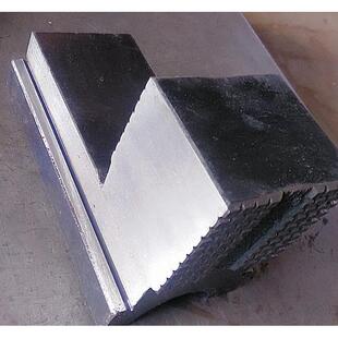 供应齐齐哈尔1米6立车卡爪爪四爪卡盘、、工作台夹持爪c5116单爪