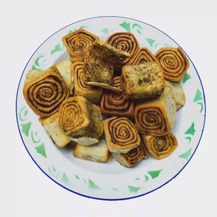 新货甘肃特产民勤纯法面烤馍馍零食胡麻盐香酥小花卷1份包邮送沙