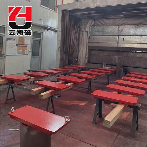 RCYB悬挂式永磁除铁器矿山输送带吸铁器强磁吸铁石磁选设备厂家