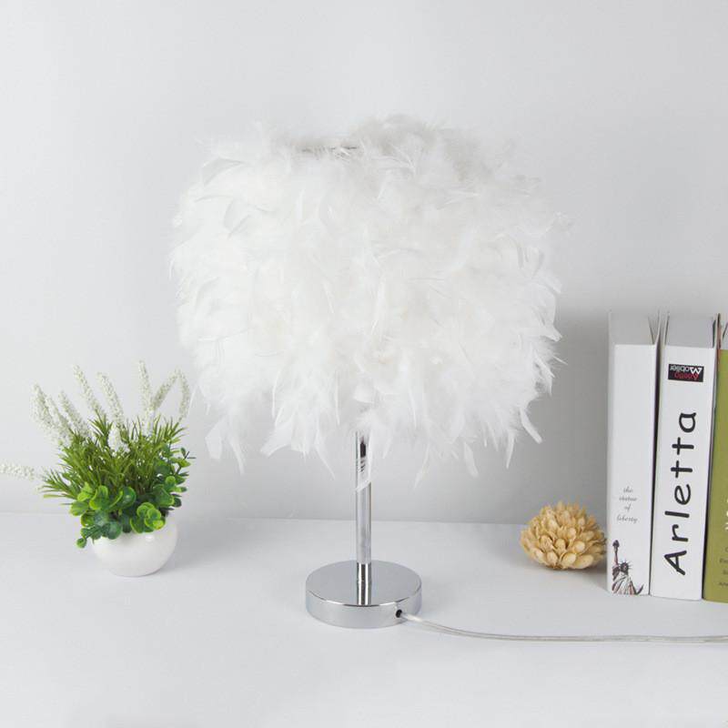 厂家直供羽毛台灯温馨客厅卧室生日床头灯婚庆装饰简约创意时尚