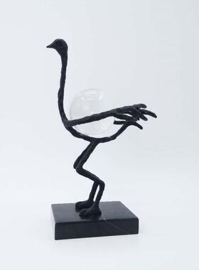 北欧抽象人物雕塑小摆件样板房新中式合金客厅茶几复古创意工艺品