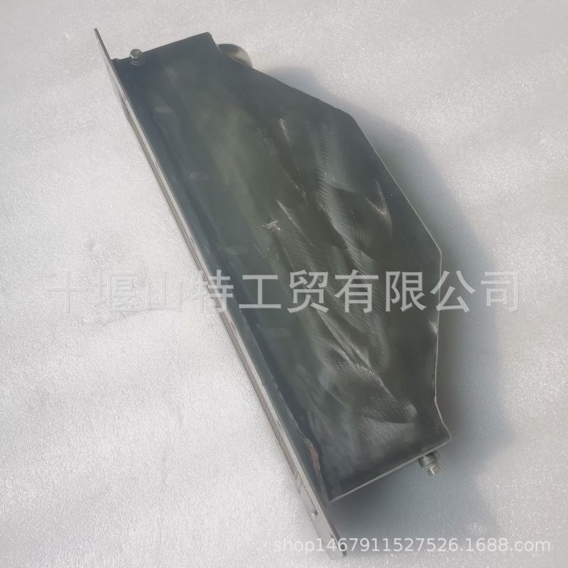 柴油发动机180马力6bt5.9中冷器3919806390342939102824941638