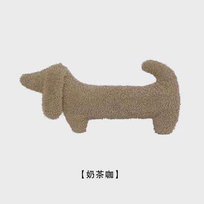 美作元素仿睡觉抱枕驼绒长条形可爱腊肠狗抱枕客厅沙发夹腿羊靠枕
