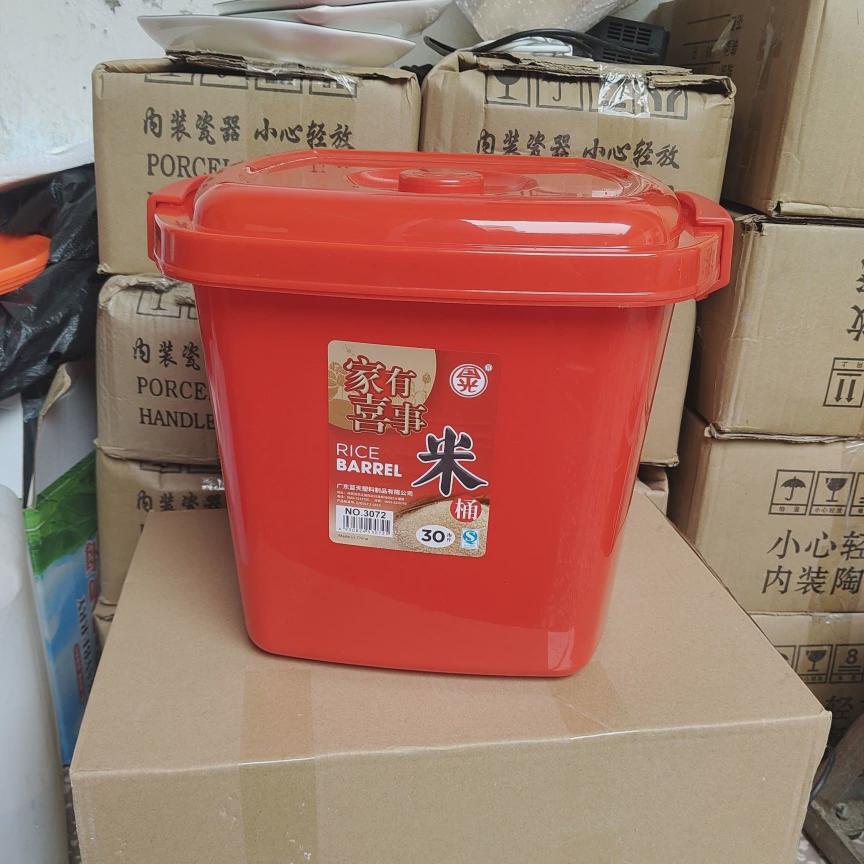 斤米箱面粉带盖加厚家用防虫防潮30米桶50斤塑料密封米缸收纳新款