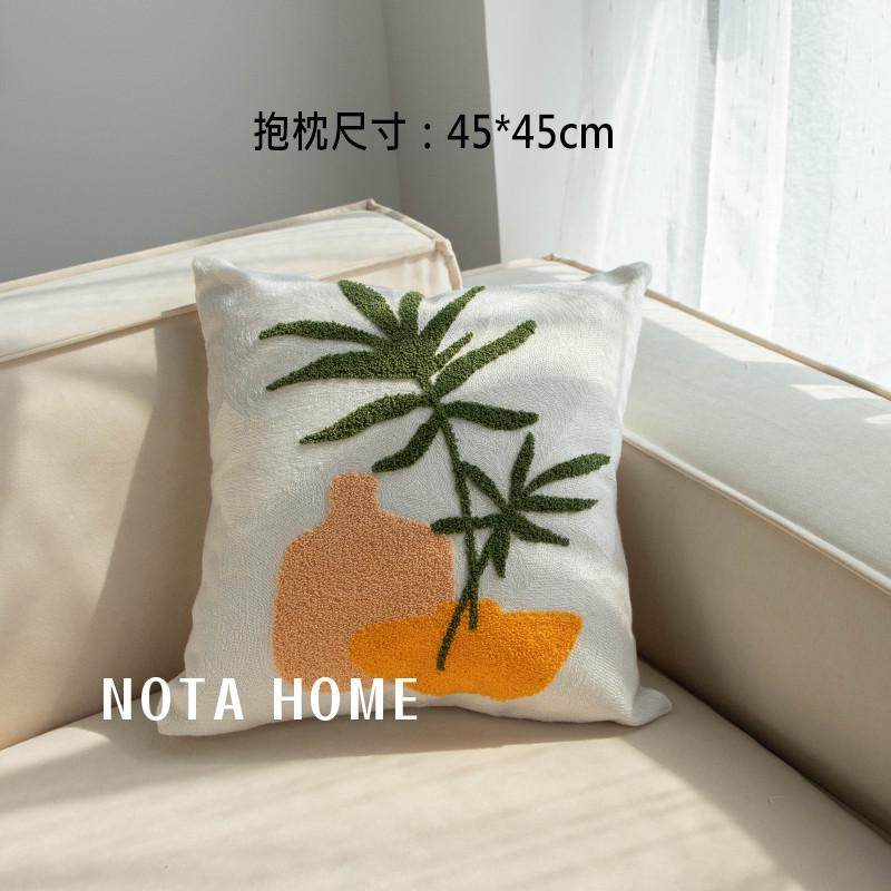 q683白色午睡抱枕可爱超软阳台飘窗花朵抱枕小花抱枕套枕芯in