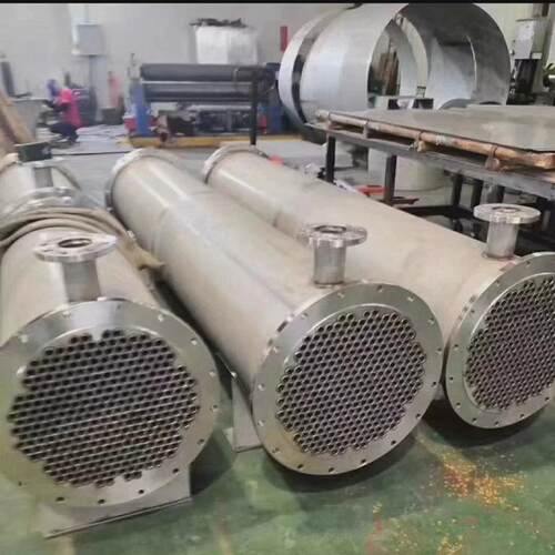 电加热蒸汽不锈钢反应釜真空化工制料搅拌罐分散搪瓷反应釜定制