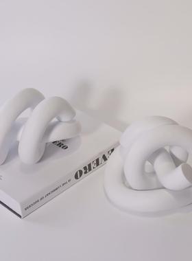 极简抽象树脂摆件软装扭结缠绕陈列艺术工艺品桌面软装饰品摆设