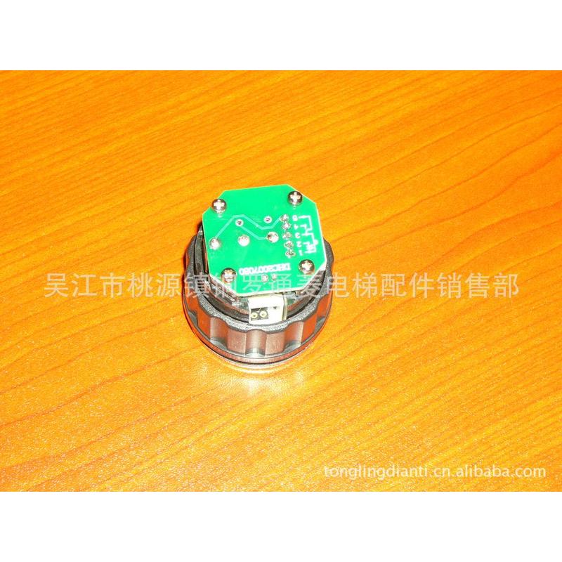 热销按钮中分客梯d型供应等电梯配件