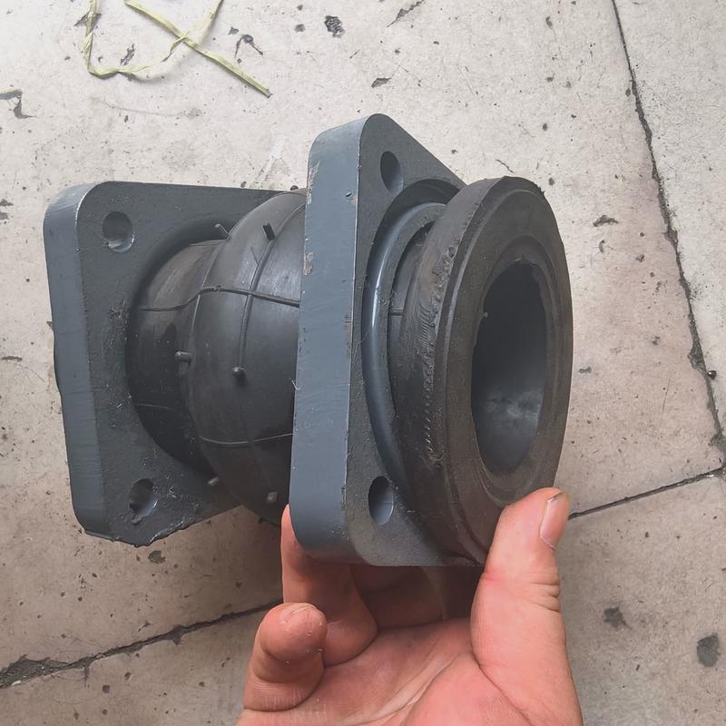 径供应变厂家橡胶软连接法兰橡胶膨胀节耐高温耐腐蚀减震候