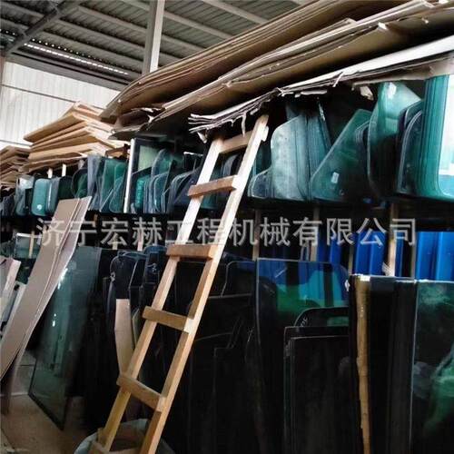 热销装载机后钢化lg850lg855b前档玻璃档钢化夹胶全车玻璃