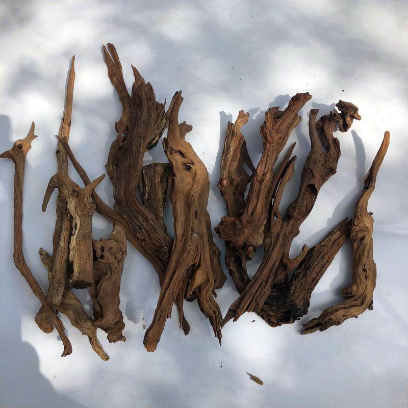 热销长条形沉木紫雨林缸南美缸柚木鱼缸森林造景骨架流木水草缸素