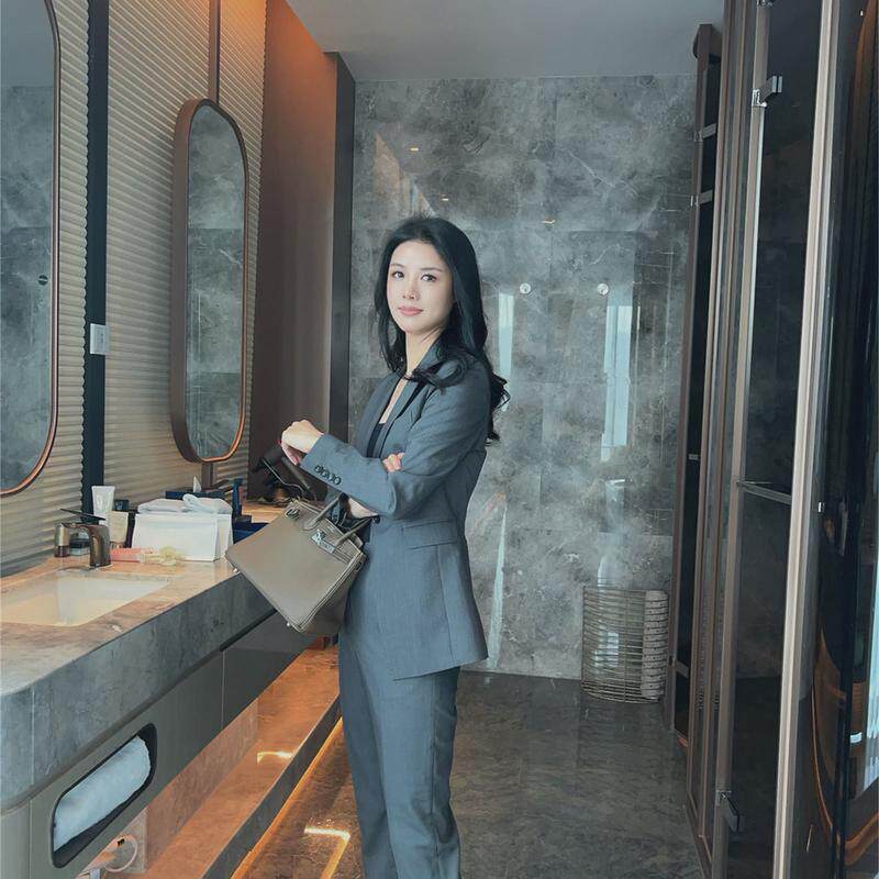 新款深灰色不规则切片款套装女 工装时尚职业九分裤