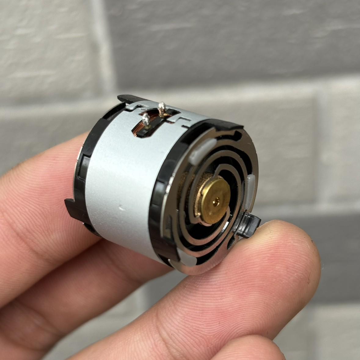 进口！骨传导大功率喇叭 8欧200W 大电流功放板才能推好声