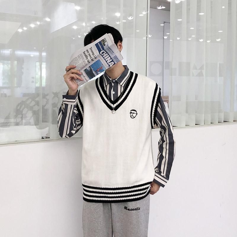 AUTUMN PORT FASHION MENS CHIC CARTOON EMBROIDERY CONTRAST COLOR V-NECK SWEATER SWEATER SLEEVELESS COUPLE VEST VEST WOMEN