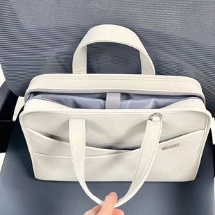 笔记本电脑包女2024新款适用苹果联想小新16寸通勤单肩斜挎电脑包