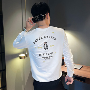 WY83 秋装社会精神小伙修身卫衣男套头衫 黑图片