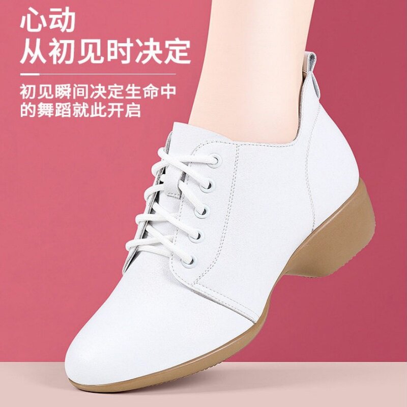 春秋季时尚真皮舞蹈鞋白色软牛皮女广场舞鞋水兵舞交谊舞中跟加绒