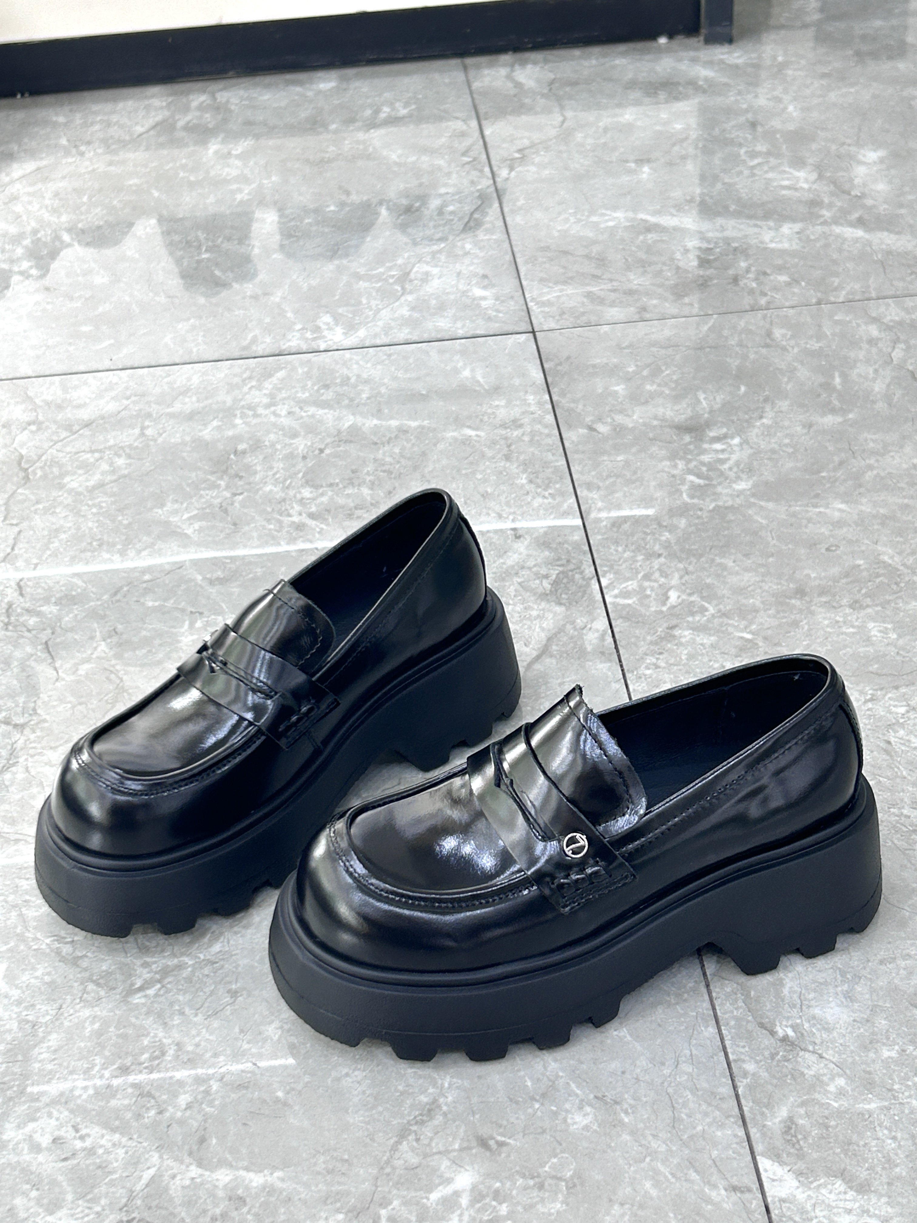 赛美诗2025年新款厚底乐福鞋女百搭增高休闲英伦风小皮鞋单鞋女,女鞋,深口单鞋,淘宝优惠券,粉丝福利购,淘宝优惠卷