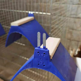 鸽子赛鸽用品用具信鸽鸽具脚环鸽环塑料实木栖架 站架 息架