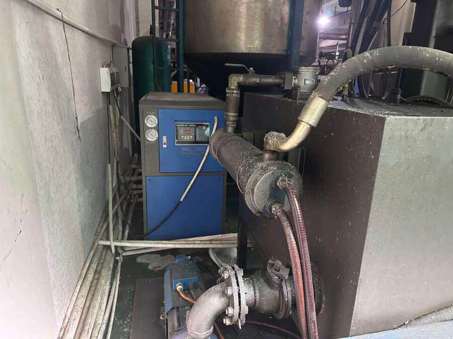 3月23日佛山市包装公司所有的吹塑机4台网络拍卖公告